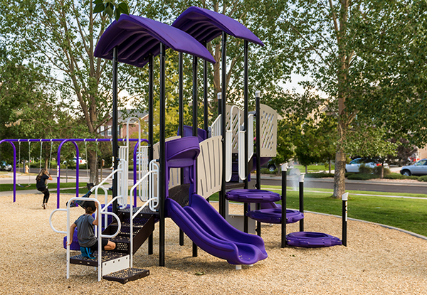 Enhancing Community Living with Playgrounds for HOAs and Apartment Complexes